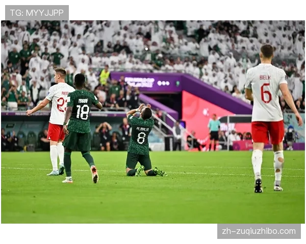 韩国队全维卿点球点附近扣射 展现个人技术与冷静心态